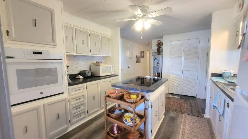 161 Juniper Dr. West a Dundee, FL Mobile or Manufactured Home for Sale
